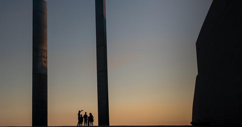 Comment économiser sur les billets d'avion en famille : astuces malines